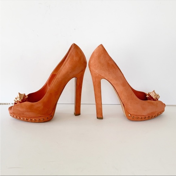 Alexander McQueen orange suede platform pumps - Picture 2 of 14